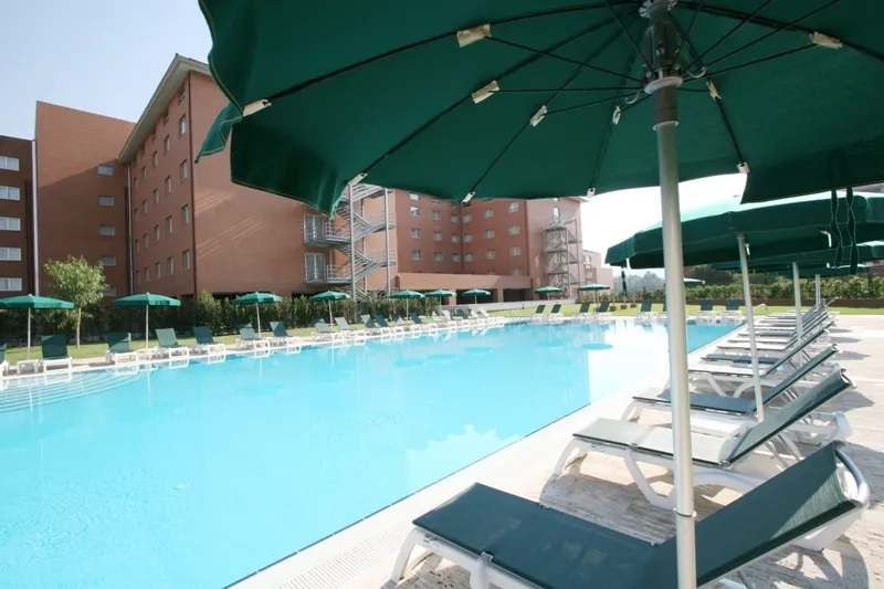 Pool, Plaza Caserta, Naples