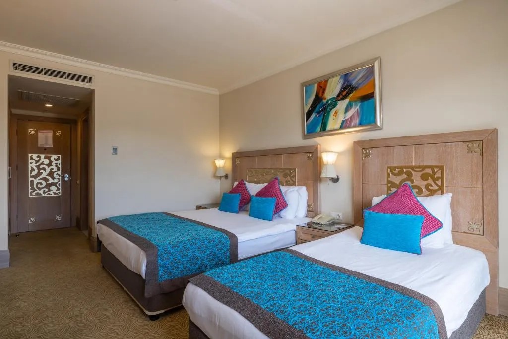 DOUBLE SINGLE USE SIDE SEA VIEW Room, Crystal De Luxe Comfort Collection, Antalya