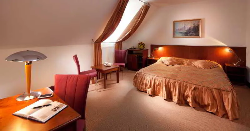 Double or Twin STANDARD Room, Hotel Concertino Zlata Husa, Prague