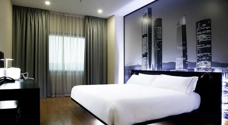 DOUBLE SINGLE USE STANDARD Room, B&B HOTEL Madrid Aeropuerto T4, Madrid