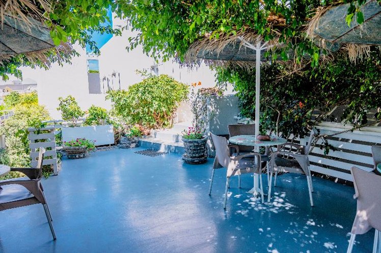 Kamarela Studios, Santorini
