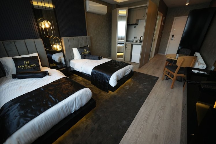 Marlen Hotel Bayraklı, Izmir