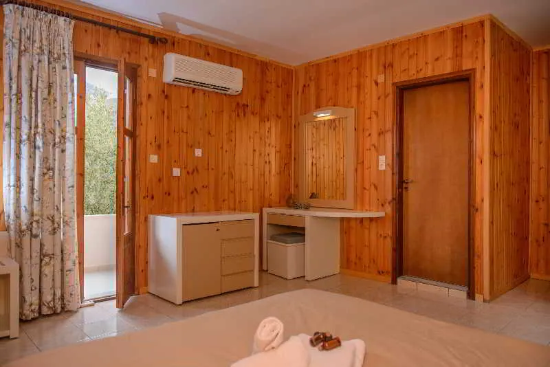 Room, Idi, Crete