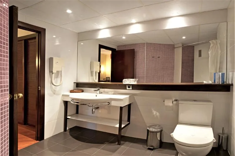 Double or Twin STANDARD Room, Hotel Bernat II, Costa Brava
