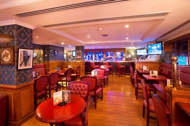 Bar, Arabian Courtyard Hotel And Spa, Dubai