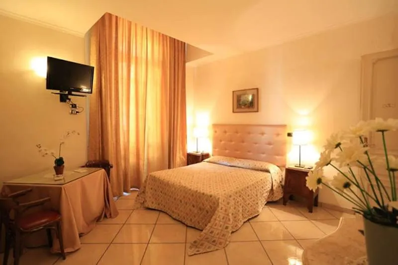 Double or Twin STANDARD Room, Bovio Suite, Naples