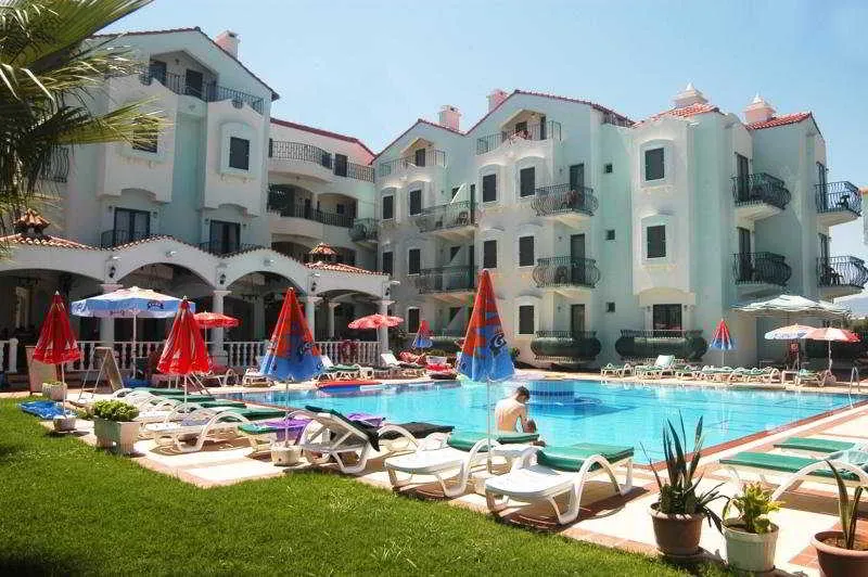 Pool, Oykun, Dalaman
