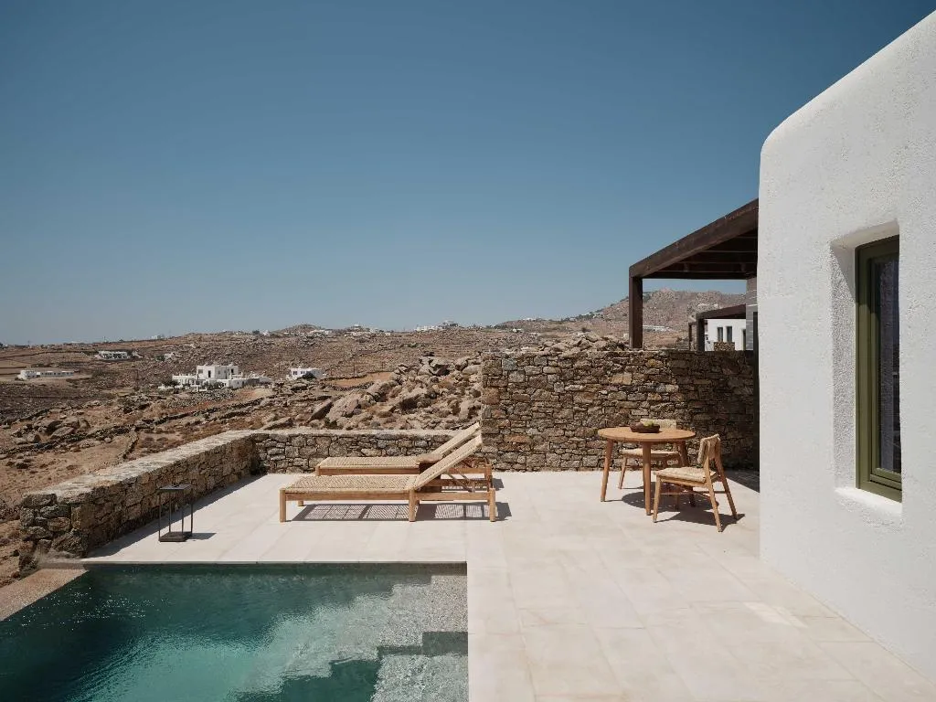 JUNIOR SUITE WITH PRIVATE POOL Room, Armacaas Mykonos Hotel, Mykonos