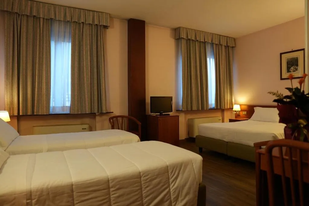 QUADRUPLE STANDARD Room, Albatros, Venice