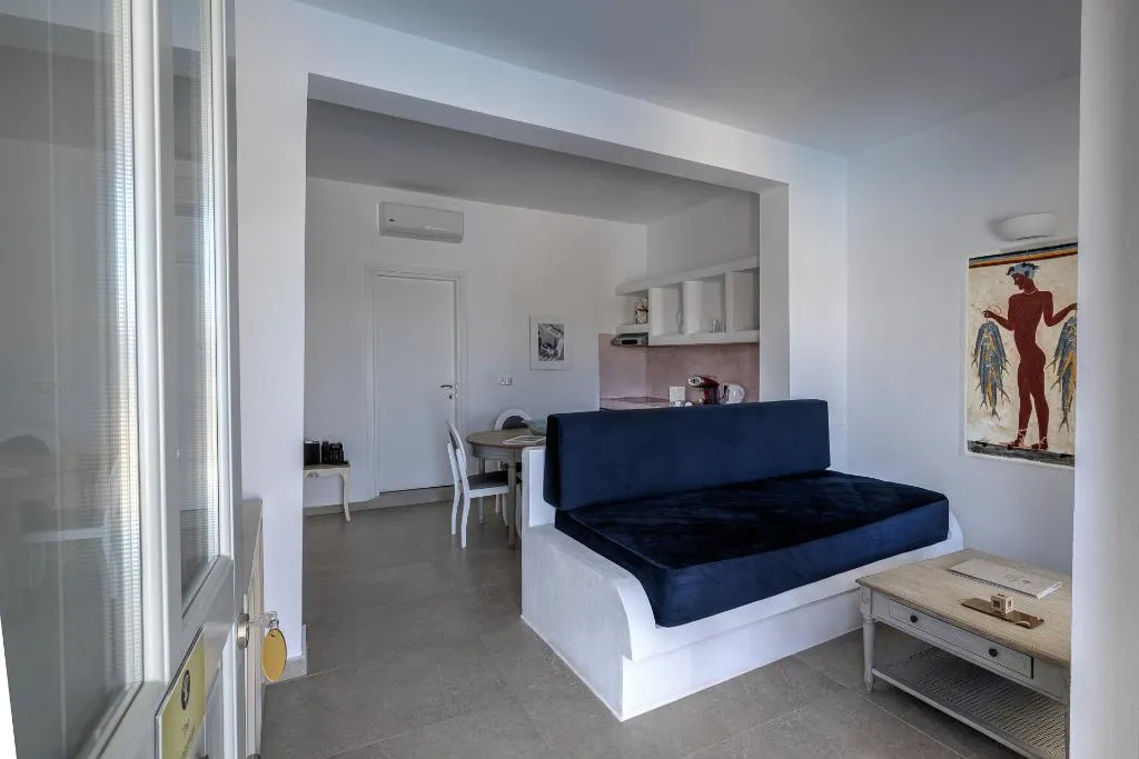VILLA WITH PRIVATE POOL Room, Desiterra Resort, Santorini