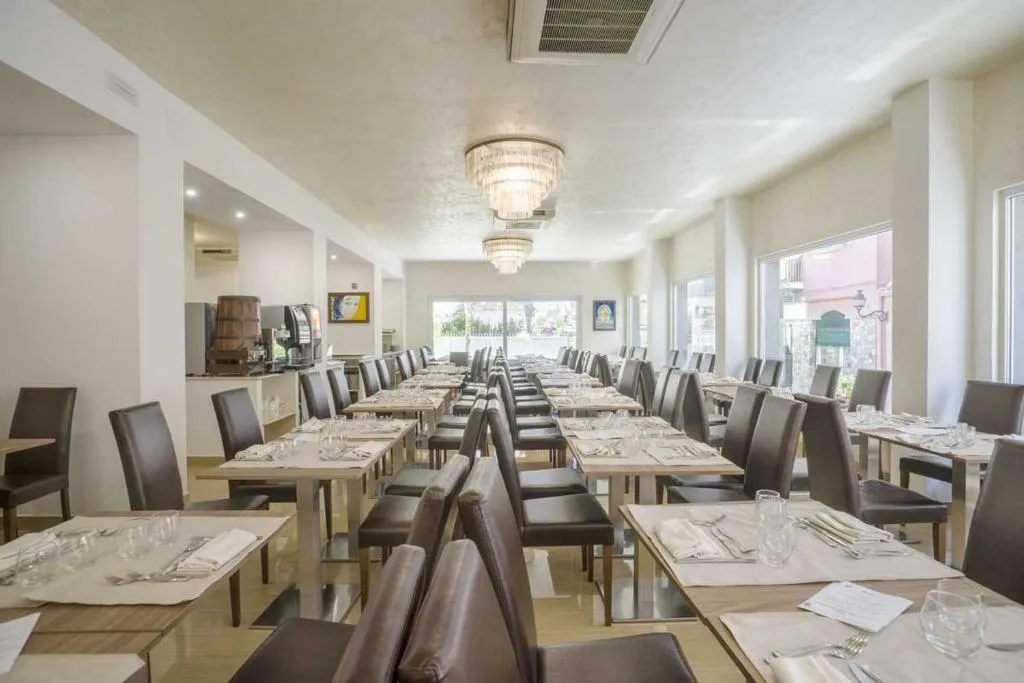 Restaurant, Bristol Terme, Naples