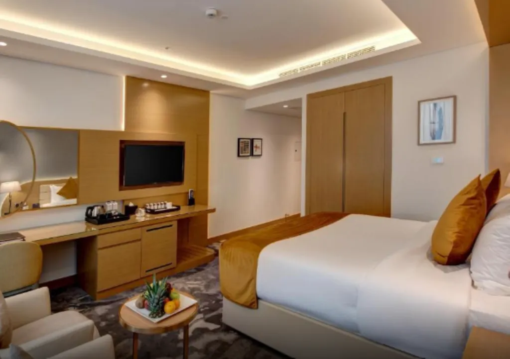 Double or Twin DELUXE Room, The S Hotel Al Barsha, Dubai