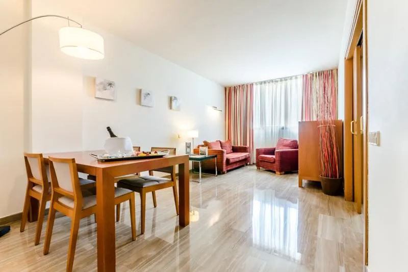 SUITE STANDARD Room, Exe Barbera Parc, Barcelona