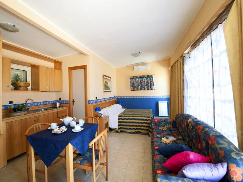 BUNGALOW CAPACITY 4 Room, Villaggio Albergo Internazionale La Plaja, Catania