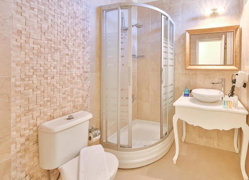 TRIPLE STANDARD Room, Alacati Sorf Hotel, Izmir