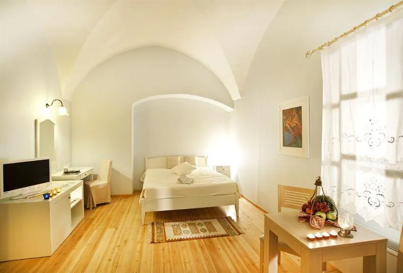 Room, Markezinis Suites, Santorini