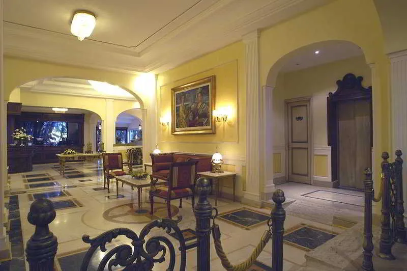Lobby, Hellenia Yachting, Catania