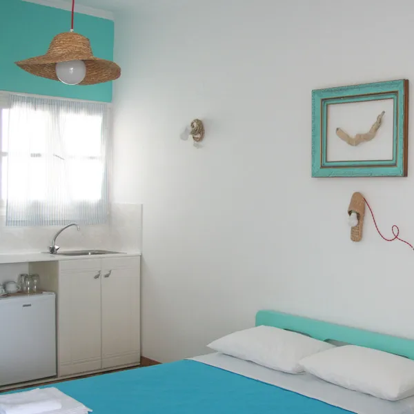 STUDIO CAPACITY 3 Room, Bluelife, Santorini
