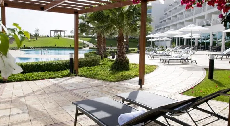 Terrace, Vista Marina Apartamentos Turisticos, Algarve