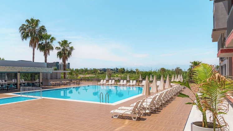 Evin Park Suit, Antalya