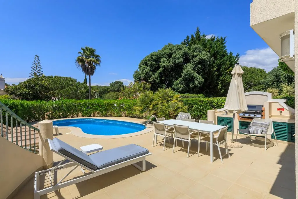 TOWNHOME THREE BEDROOMS Room, Vale Do Lobo Resort, Algarve