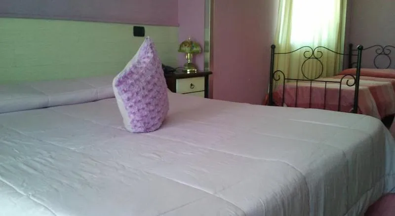 TRIPLE STANDARD Room, Hotel Casafort, Naples