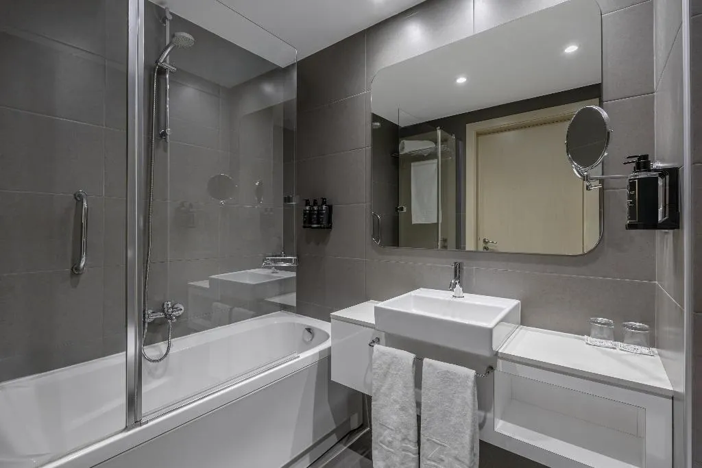 DOUBLE SINGLE USE STANDARD Room, Eurostars Oasis Plaza, Porto