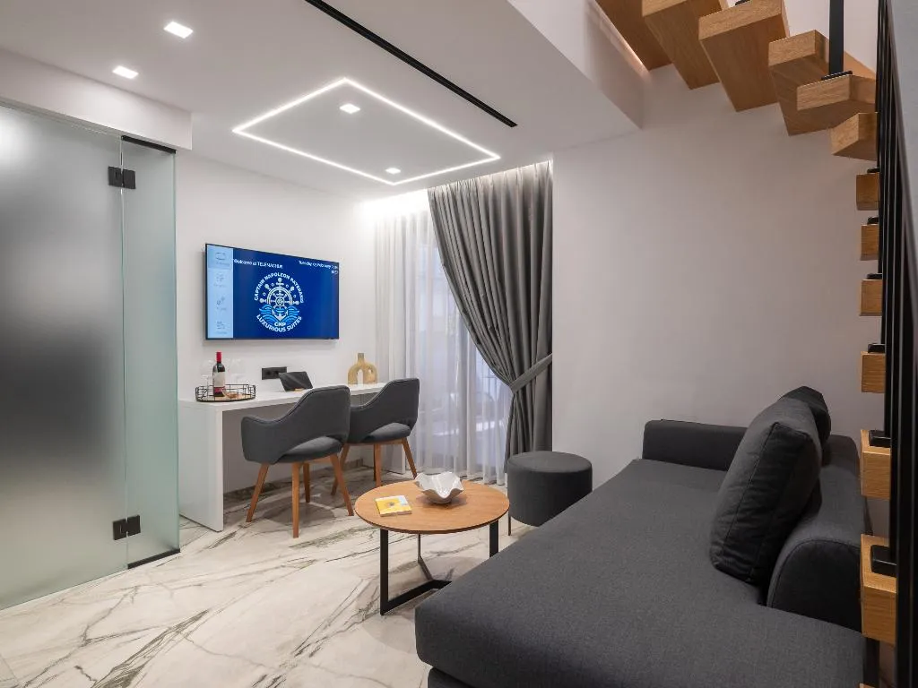 SUITE CLASSIC Room, Captain Napoleon Paterakis CNP Luxurious Suites, Crete