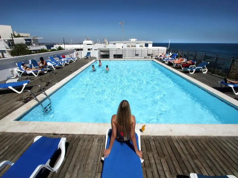 Pool, Carvi Beach Hotel, Algarve