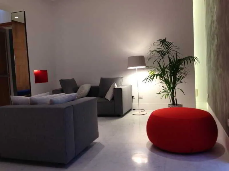 Lobby, White, Rome