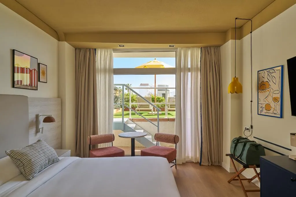 DOUBLE DELUXE GARDEN VIEW Room, Riviera Costa del Sol, Costa Del Sol