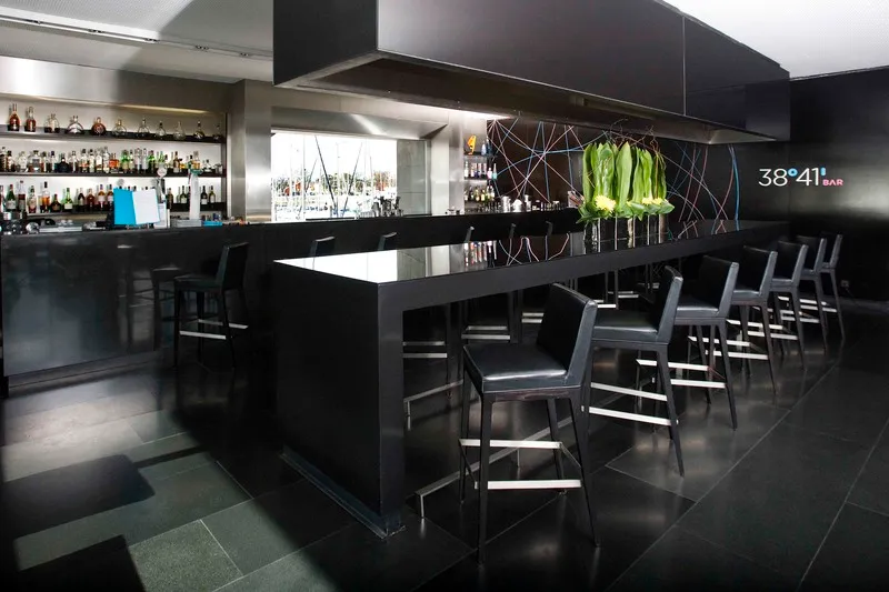 Bar, Altis Belem Hotel & Spa, a Member of Design Hotels, Lisbon