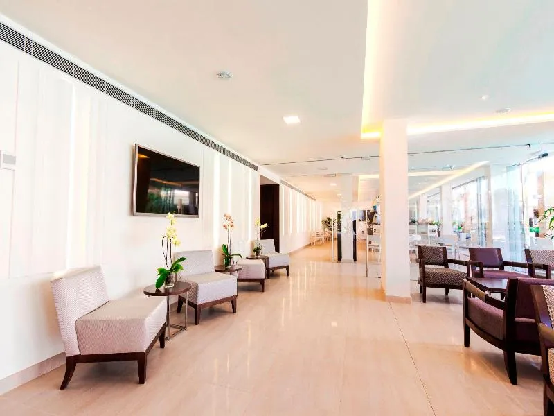 Lobby, La Pérgola, Majorca