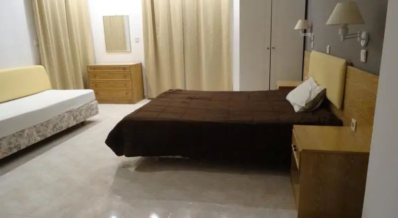 Room, Eva's Rooms, Rhodes