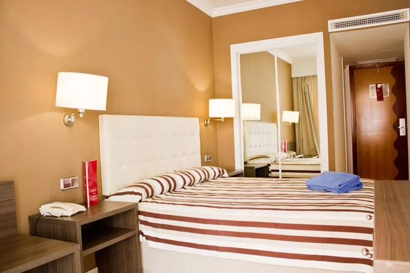 DOUBLE SINGLE USE STANDARD Room, Minura Cala Galdana & Apartamentos d´Aljandar, Menorca