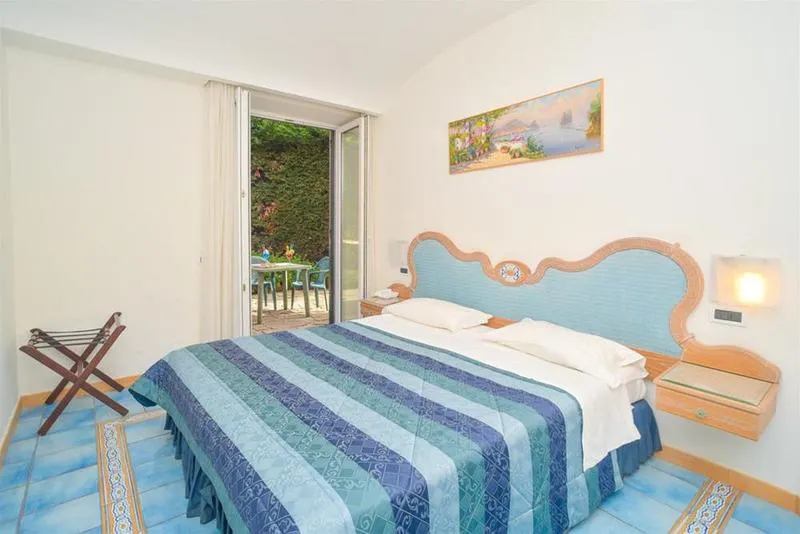 General view, Albergo Italia, Naples