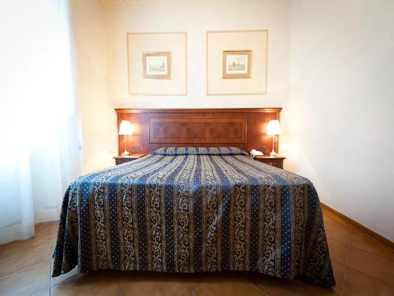 DOUBLE STANDARD Room, Martelli, Florence