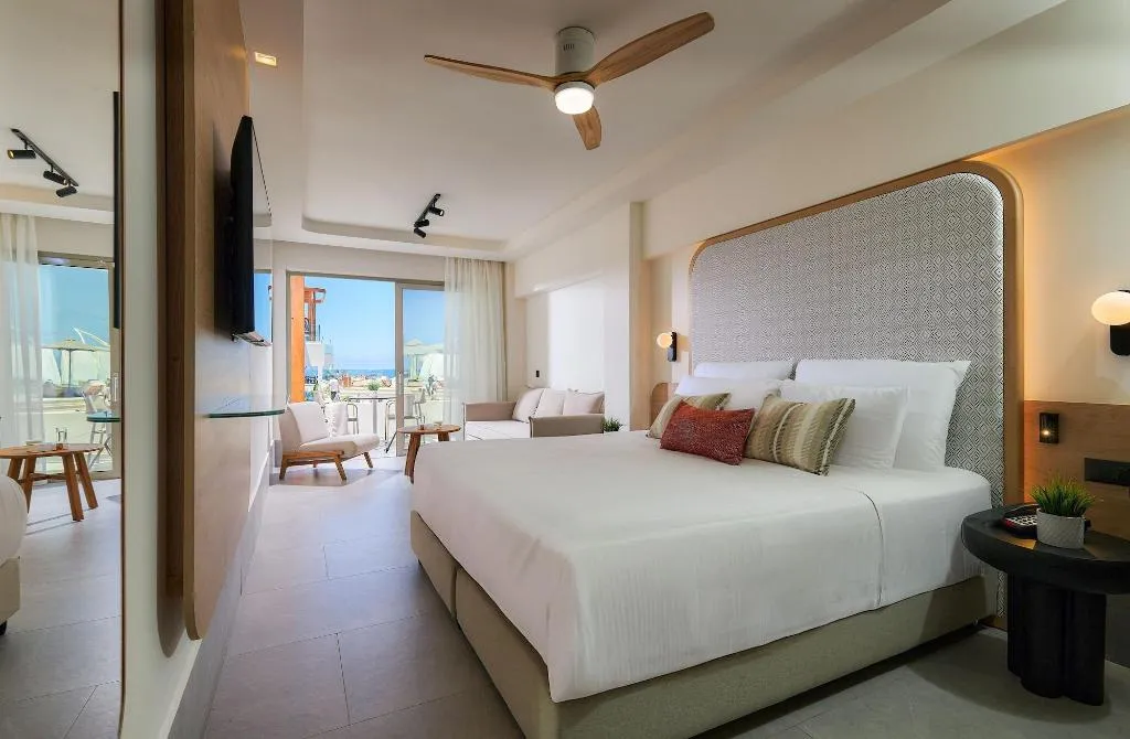 Room, Enorme Santanna Island, Crete