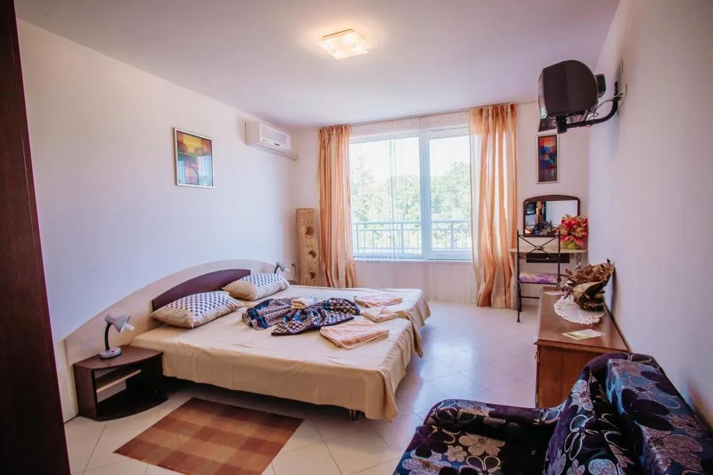 General view, MNG Holiday Apartments, Bourgas