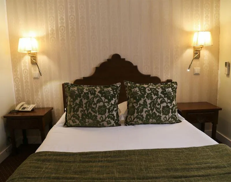 Double or Twin ECONOMY Room, Dom Sancho I, Lisbon