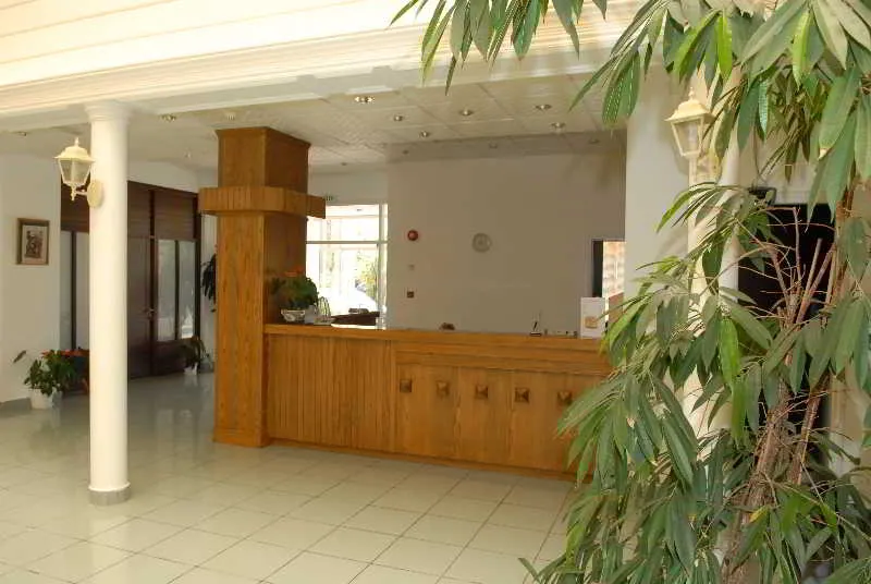 Lobby, Maistrali Hotel  Apts, Cyprus