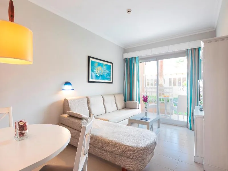 Room, Green Garden, Majorca