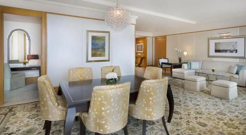 Room, The Ritz Carlton, Difc Executive Residences, Dubai