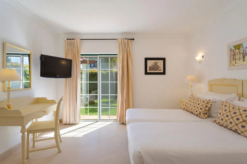 VILLA BASIC Room, Martinhal Quinta  Do Lago Family Resort, Algarve