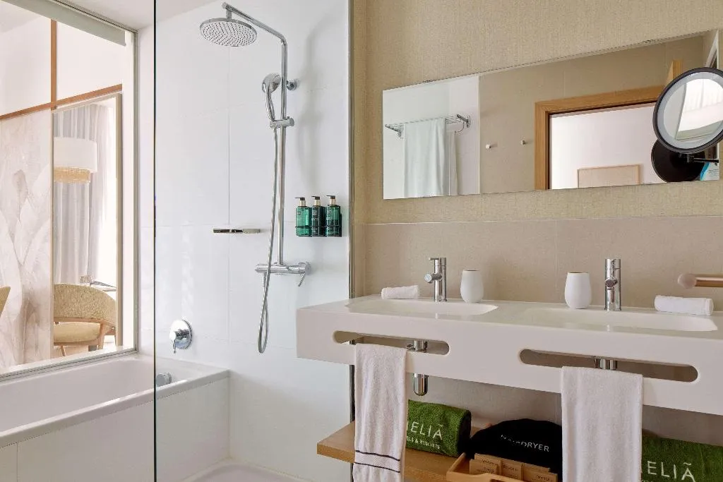 SUITE WITH JACUZZI WITH VIEWS Room, Melia Jardines del Teide, Tenerife