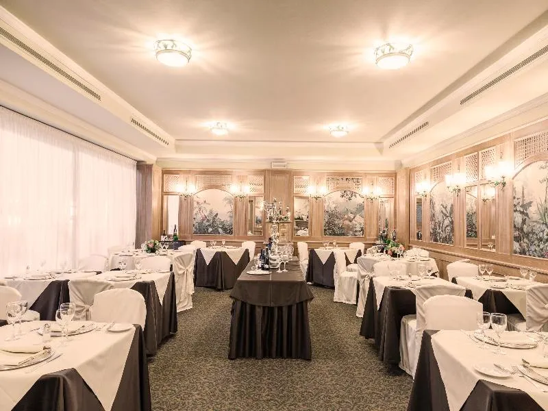 Restaurant, Doria Grand Hotel, Milan
