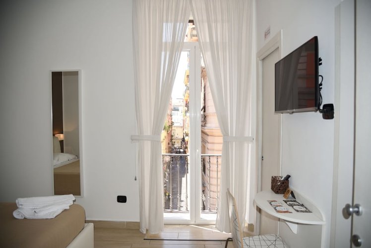 B&B Filangieri, Naples