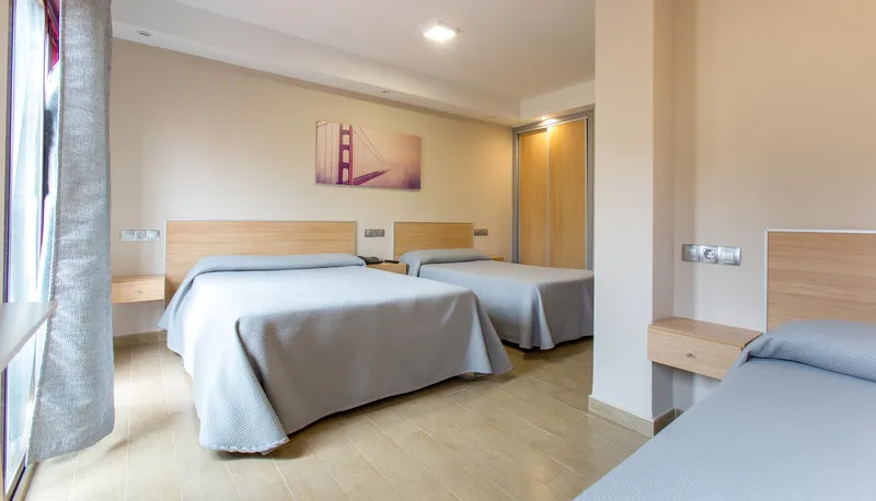 TRIPLE STANDARD Room, Olympia Ronda I, Valencia