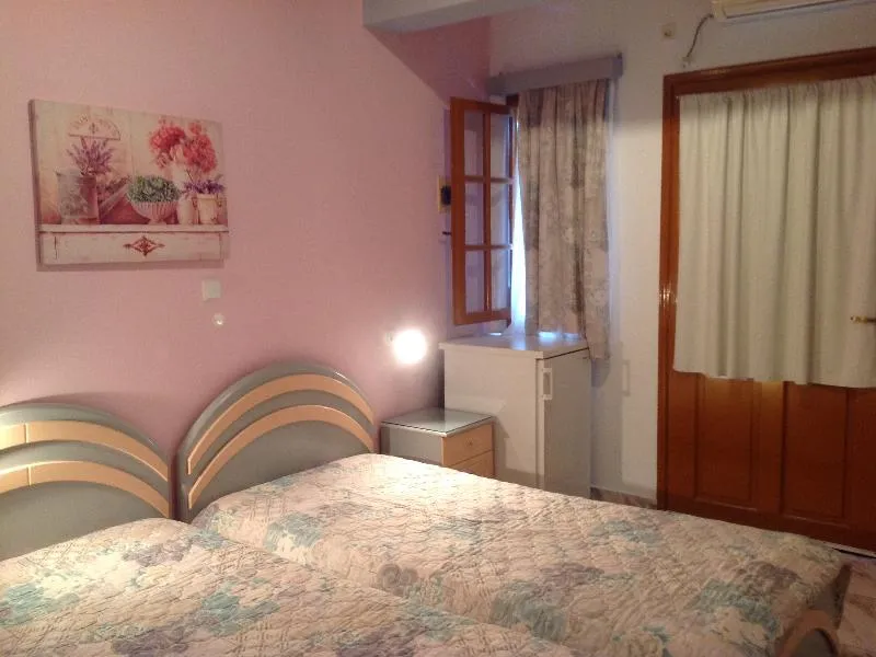 Double or Twin SEA VIEW Room, Travlos Studios, Kalamata