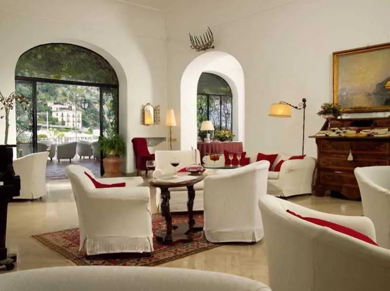 Lobby, Hotel Poseidon, Naples
